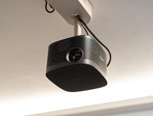 プロジェクター